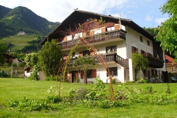 Foto estiva di presentazione Appartamenti in agriturismo Köstbamer Hof