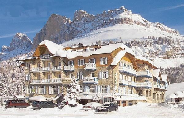 Foto esterno Hotel Savoy