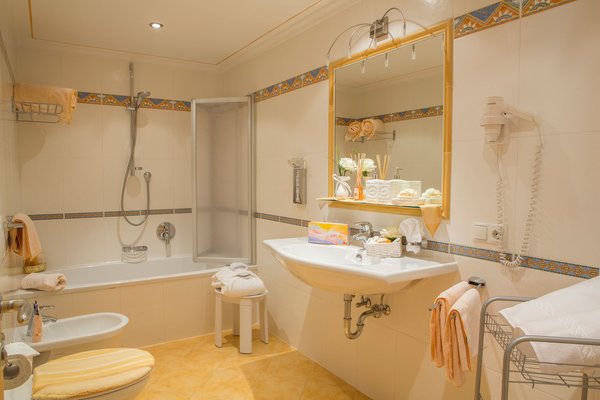 Foto del bagno Appartamenti Chalet Sorëdl