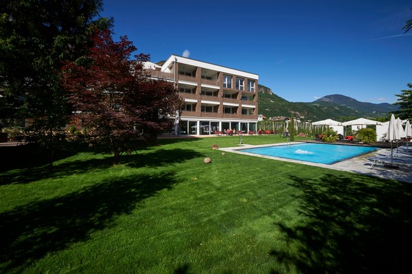 Foto esterno Hotel Gantkofel