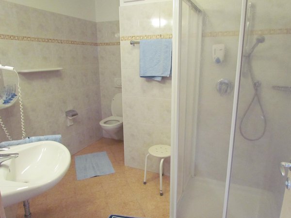 Photo of the bathroom B&B + Apartments Trübenbach