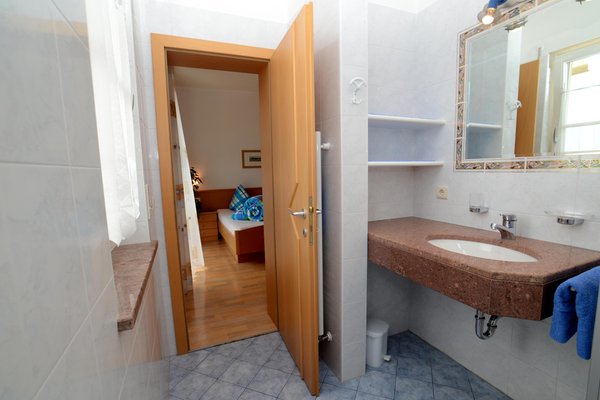 Photo of the bathroom Farmhouse apartments Rosengartenhof
