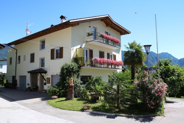 Foto esterno Appartamento Haus Zöschg