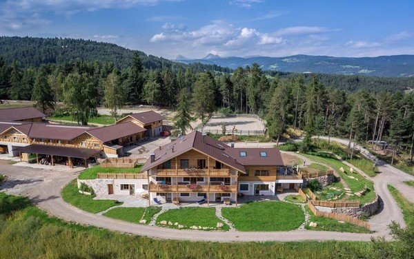 Foto esterno Appartamenti in agriturismo Wietererhof