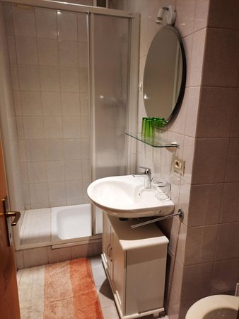 Foto del bagno Appartamenti in agriturismo Haus Barbieri