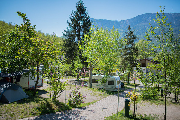 Foto Außenansicht Campingplatz Ganthaler