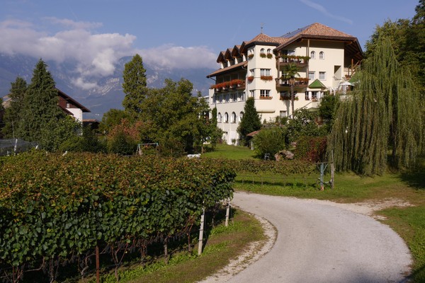 Foto Außenansicht Restaurant Tenz