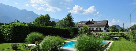 Foto della piscina all'aperto