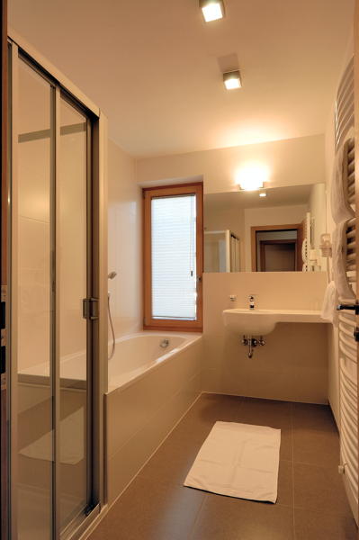 Photo of the bathroom Hotel Melodia del Bosco