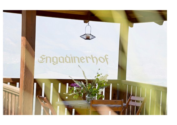 Il ristorante Montagna (Strada del Vino Sud) Engadiner Apartments & Wines