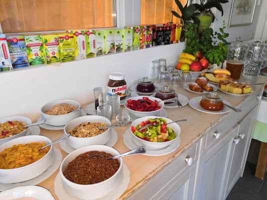 La colazione B&B + Appartamenti in agriturismo Burgunderhof