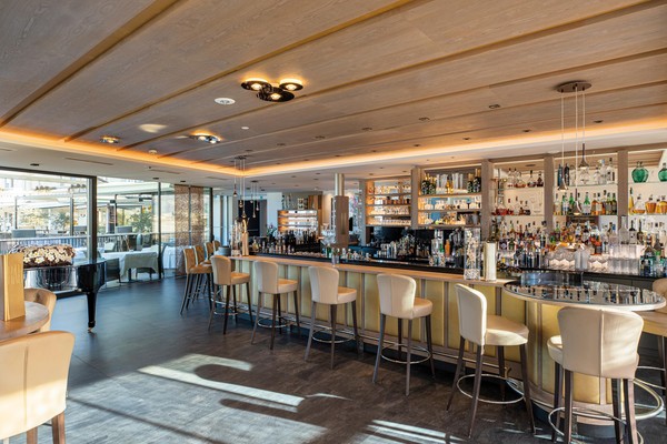 Foto del bar Hotel Weinegg Wellvia Resort