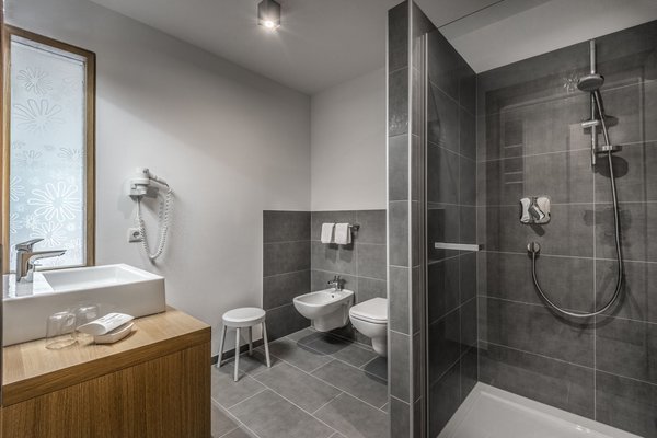 Foto del bagno Hotel Miramonti