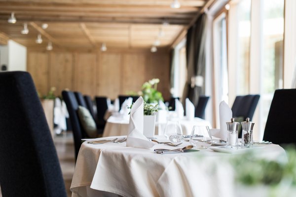 Das Restaurant La Villa Alpine Hotel Ciasa Lara
