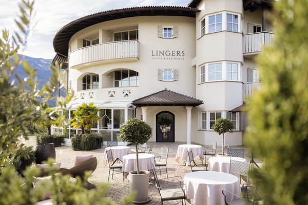 Photo exteriors Lingers Suites & Residence