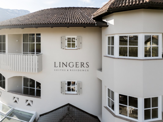 Photo exteriors Lingers Suites & Residence