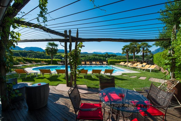 Photo of the outdoor swimming pool