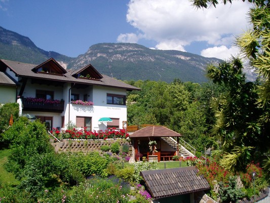 Foto esterno Appartamenti Haus Marion