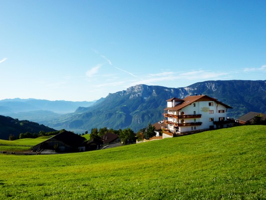 La posizione Pensione Schlaneiderhof Meltina