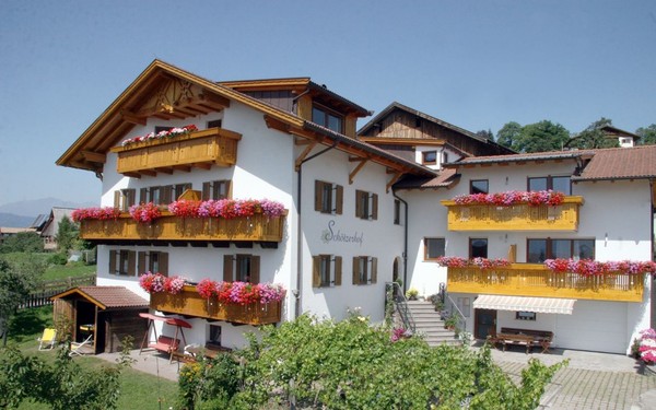 Foto esterno Appartamenti in agriturismo Schötzerhof