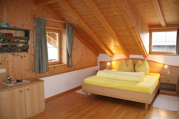 Foto della camera Appartamenti in agriturismo Neu-Schötzerhof