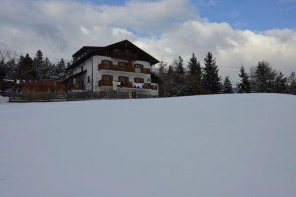 Winter Präsentationsbild Ferienwohnungen auf dem Bauernhof Oberkapillhof