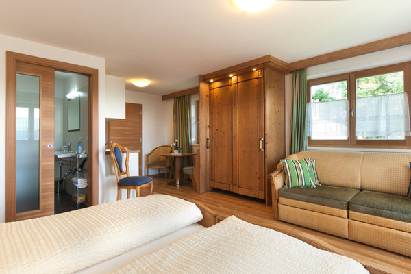 Foto vom Zimmer B&B + Ferienwohnungen auf dem Bauernhof Wargerhof