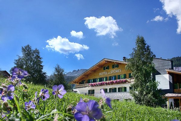 Foto esterno in estate Störes