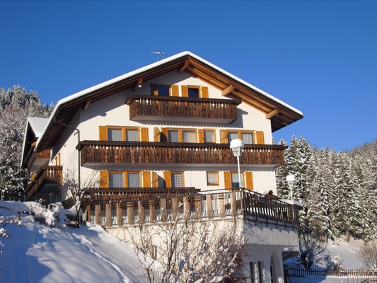 Foto esterno Hotel Langeshof