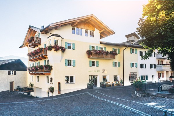 Photo exteriors Hotel Zum Löwen-Post