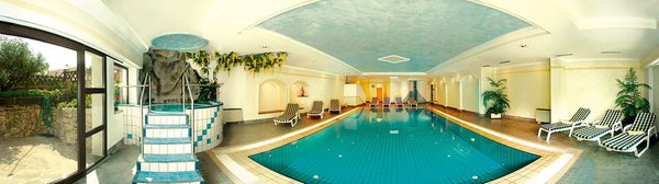 La piscina Hotel Winzerhof