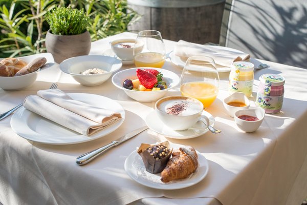 La colazione Ansitz Romani - Camere + Appartamenti 4 soli