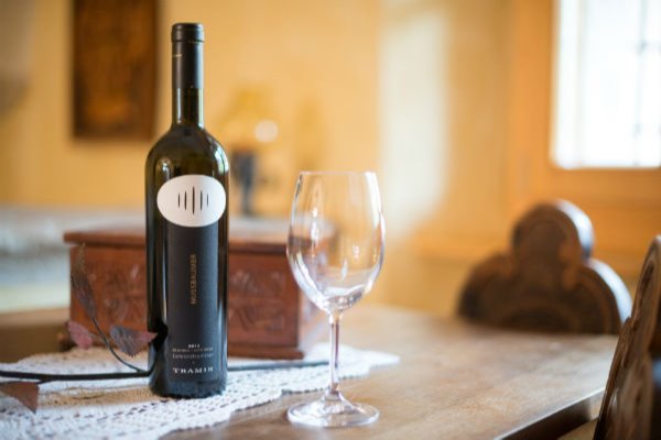 La cantina dei vini Termeno (Strada del Vino Sud) Nussbaumerhof