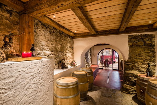 Weinkeller St. Martin in Passeier Martinerhof's Hotel Unterwirt