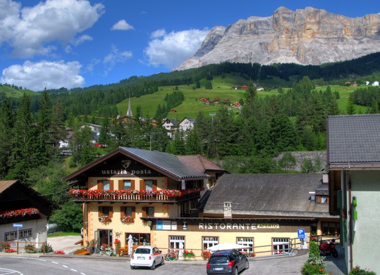 Photo exteriors Hotel Ustaria Posta
