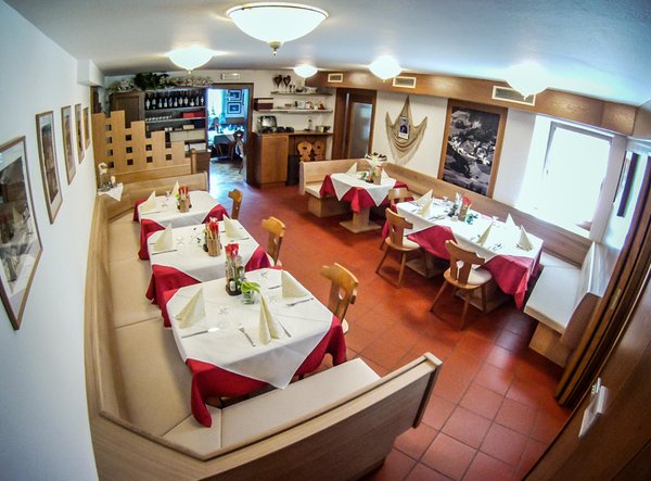 The restaurant Badia - Pedraces Ustaria Posta