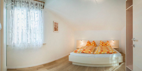 Foto vom Zimmer Ferienwohnungen auf dem Bauernhof Haus Rogginer