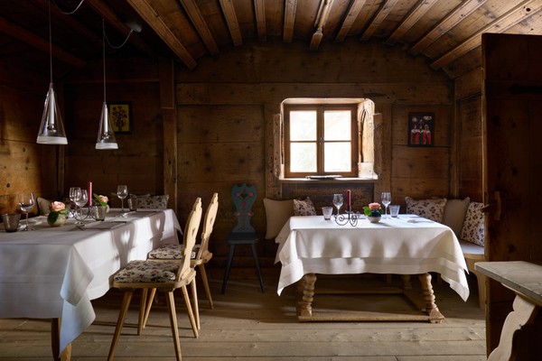 The restaurant Redagno / Radein Berghoferin