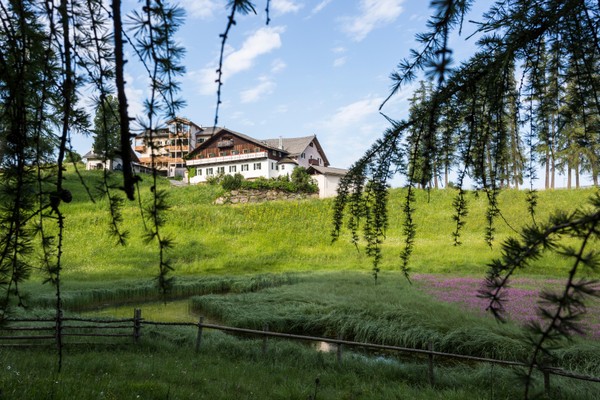 Foto esterno Hotel Zirmerhof