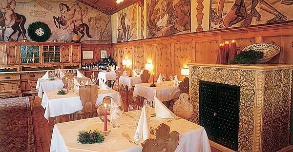 The restaurant Redagno / Radein Zirmerhof