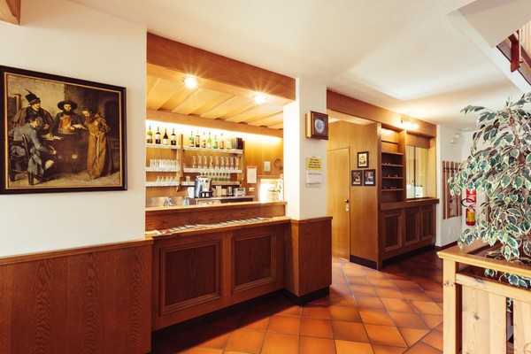 La hall