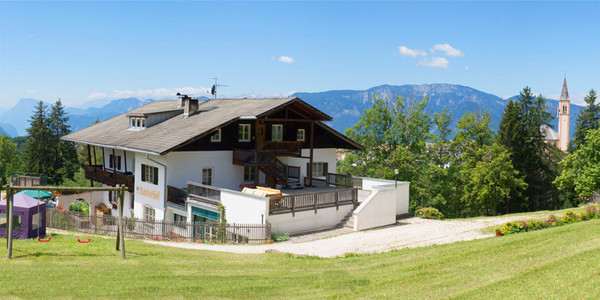Photo exteriors Farmhouse apartments Rasterhof