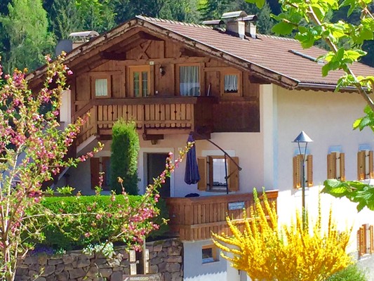 Photo exteriors Apartments Bernard
