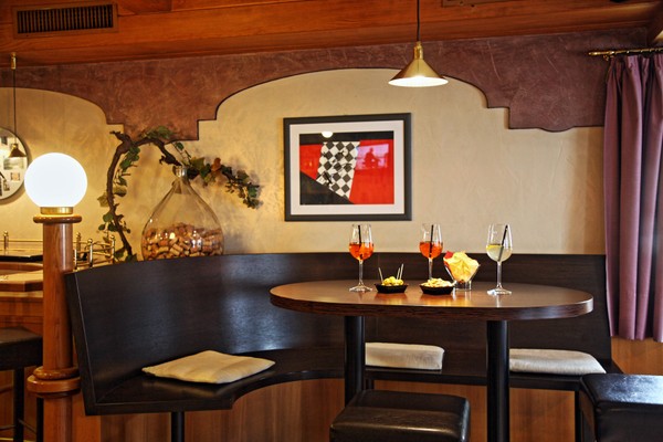 Foto del bar B&B-Hotel Stern