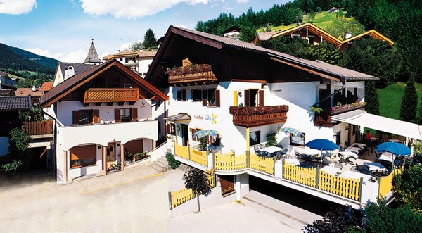 Foto esterno B&B-Hotel Stern