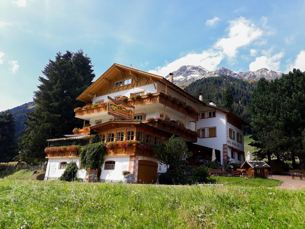 Sommer Präsentationsbild Restaurant Penserhof