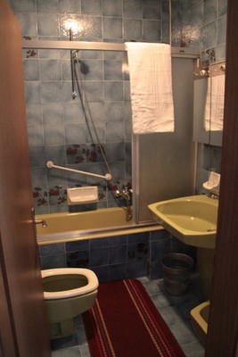 Foto del bagno Gasthof (Albergo) Al Cavallino Bianco