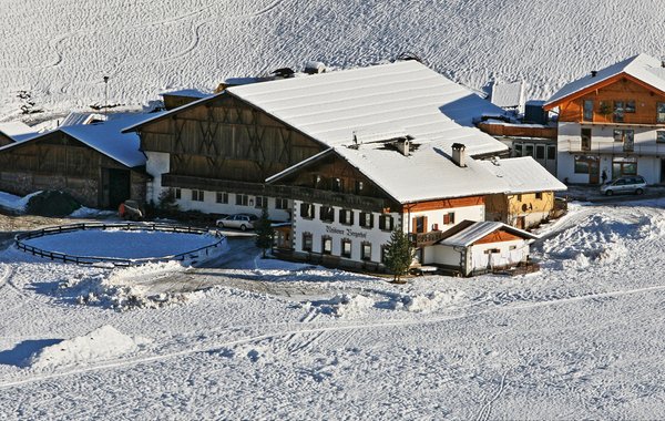 Foto esterno in inverno Bergerhof