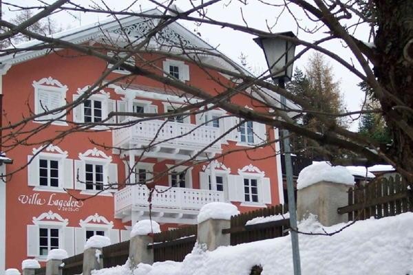 Foto Außenansicht Ferienwohnungen Villa Lageder