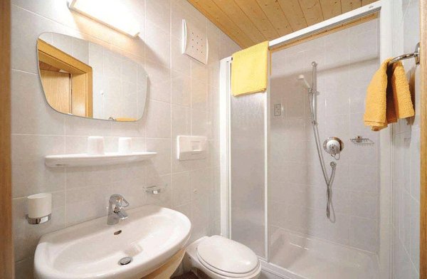 Foto del bagno Appartamenti in agriturismo Ausserebner Hof